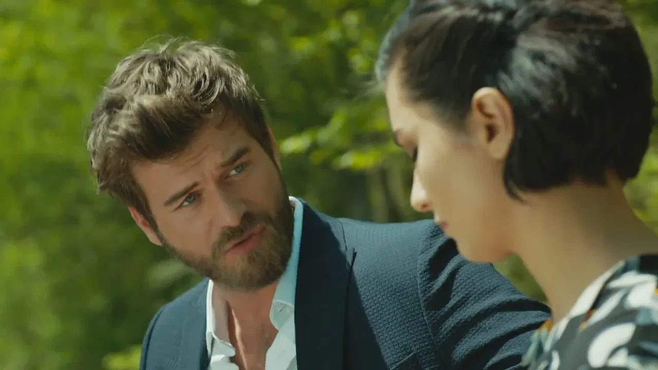 Cesur Ve Guzel backdrop 3