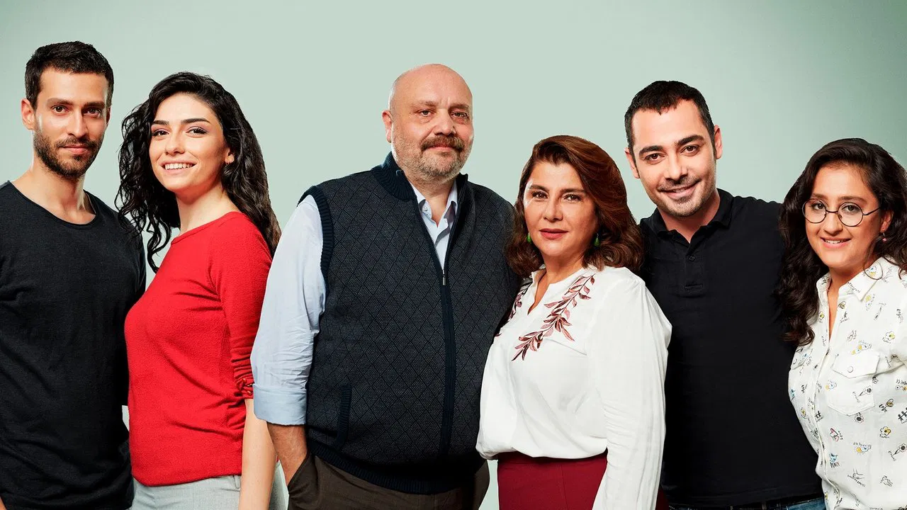 Hayat Sirlari backdrop 2