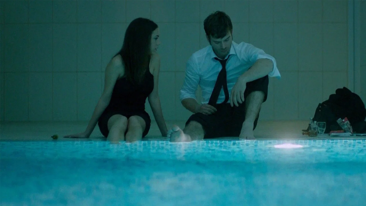 Kuzey Guney backdrop 4