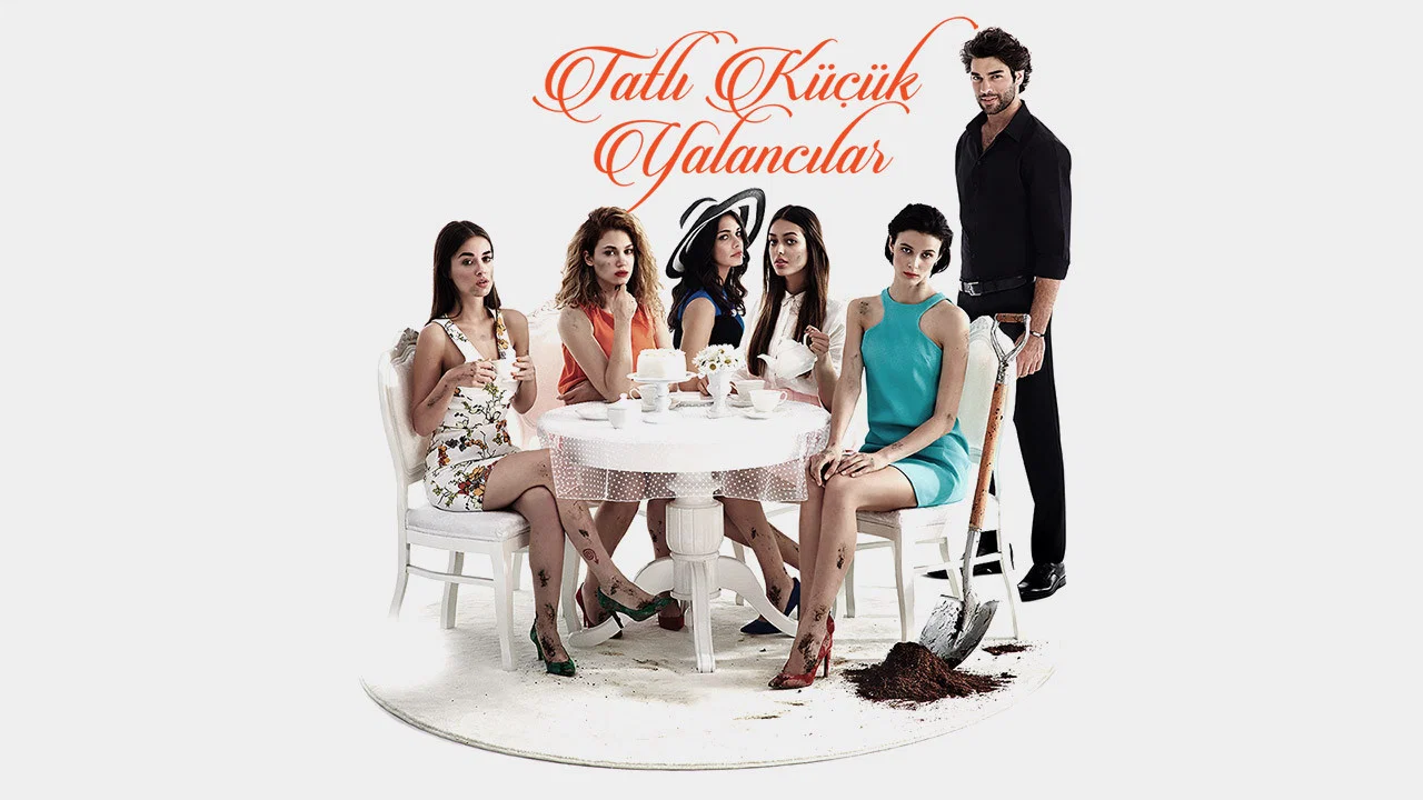 Tatli Kucuk Yalancilar backdrop 3