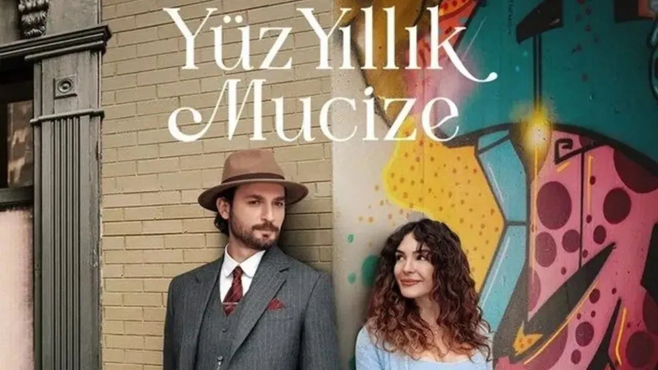 Yuz Yillik Mucize backdrop 2