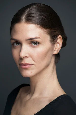 Zeynep Özder profile