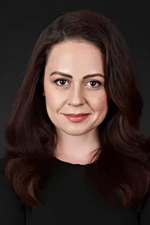 Özlem Türay profile