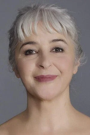 Emine Umar profile