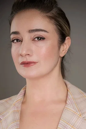 Özlem Ünaldı profile