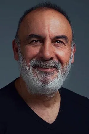 Yaşar Üzer profile