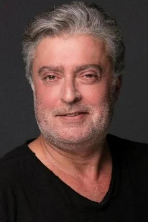 Mert Asutay profile